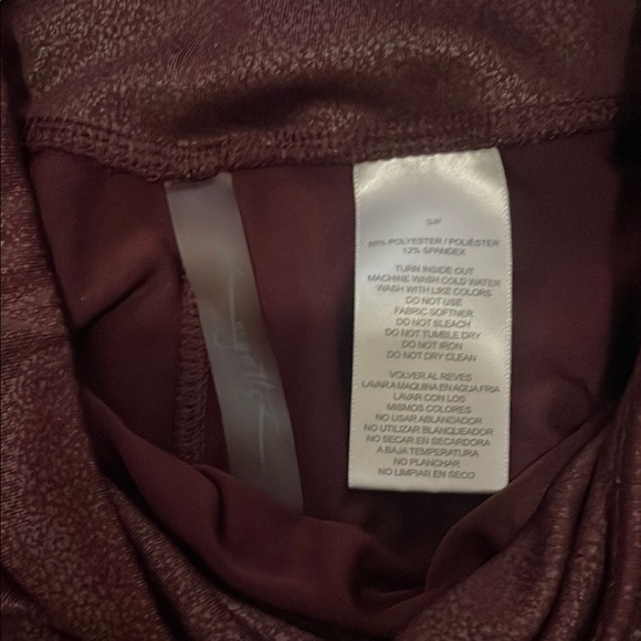 X by gottex Yoga Burgundy Leggings - Picture 2 of 2